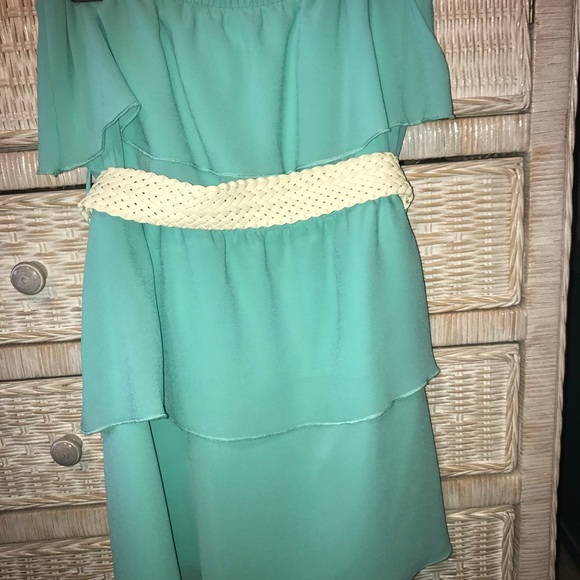 Dress - Picture 2 of 2